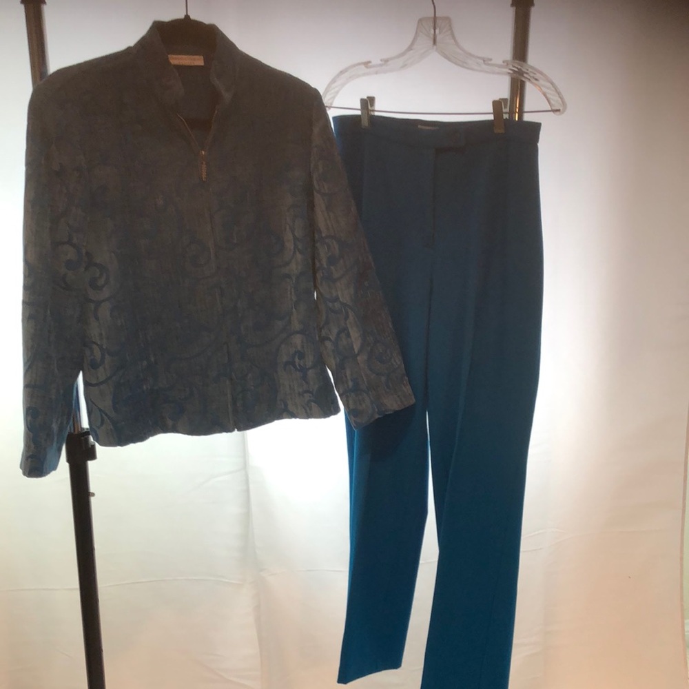 Elegant Blue Women's Pants